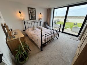 Photo 19- click for photo gallery